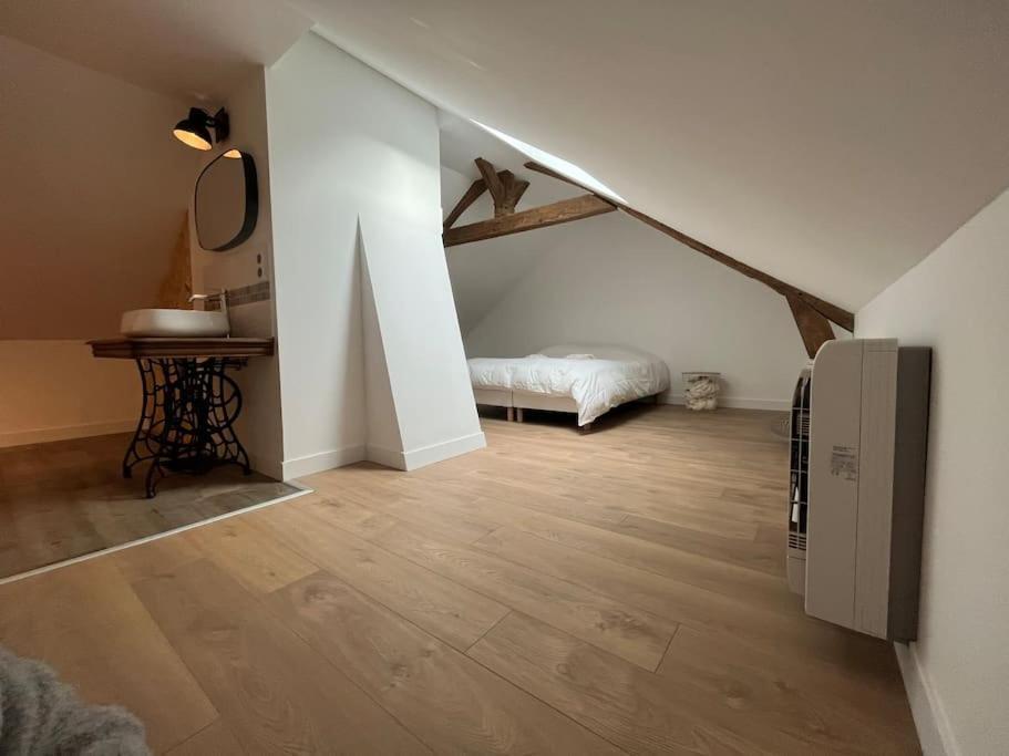 Gite Le Presbytere De Blérancourt Exteriör bild