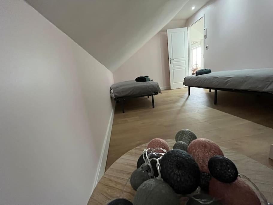 Gite Le Presbytere De Blérancourt Exteriör bild